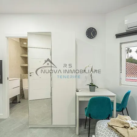 Vakantiehuis Flores 1 *