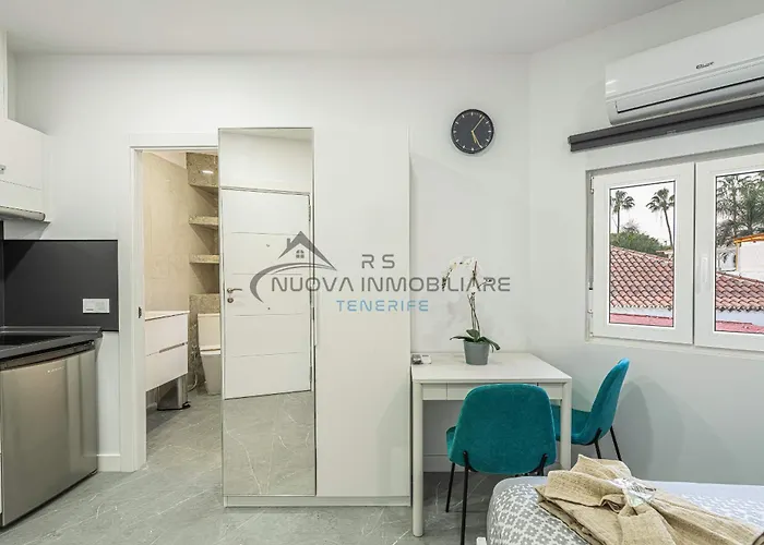 Hébergement de vacances Flores 1 *